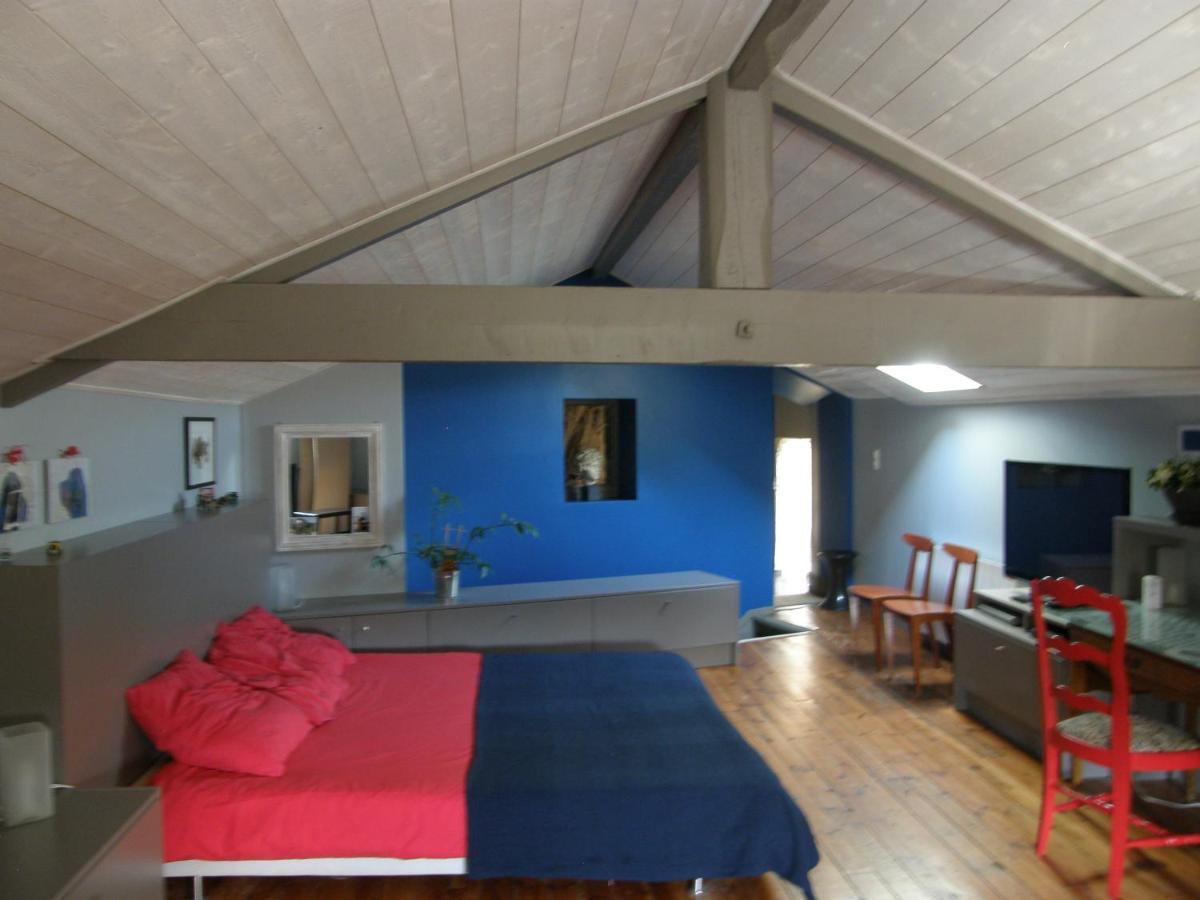 Le Logis De La Colombe Panzió Le Puy-en-Velay Kültér fotó